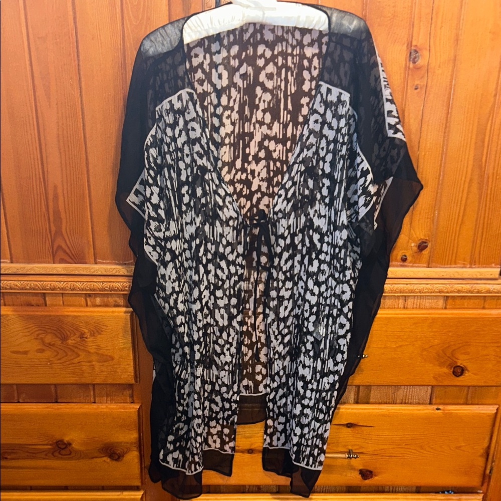 Black & White Sheer Animal Print Kimono